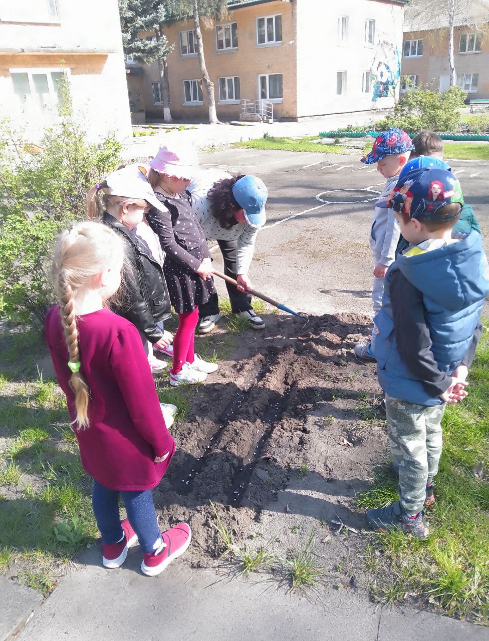 photo_2024-04-10_10-31-25